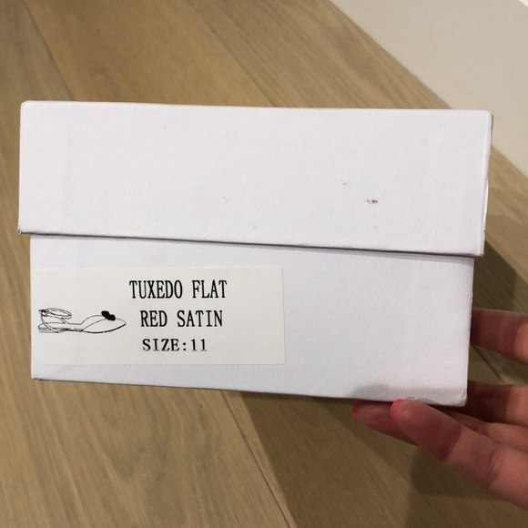 Amina Abdul Jillil | NWB Satin and Crystal Bow Tuxedo Flat in Red - Size IT 41 - Picture 7 of 7